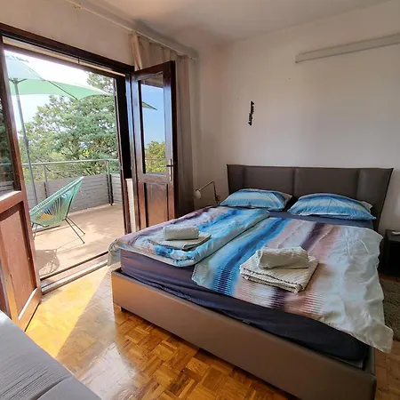 Case de vacanță House Near Sea Coast With Surrounding Veglia